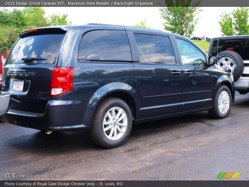 Maximum Steel Metallic / Black/Light Graystone 2013 Dodge Grand Caravan SXT