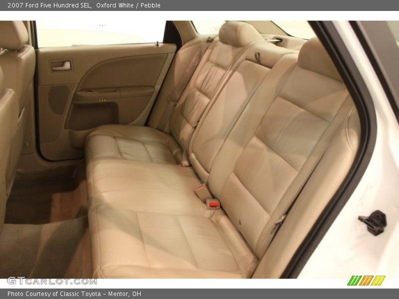 Oxford White / Pebble 2007 Ford Five Hundred SEL