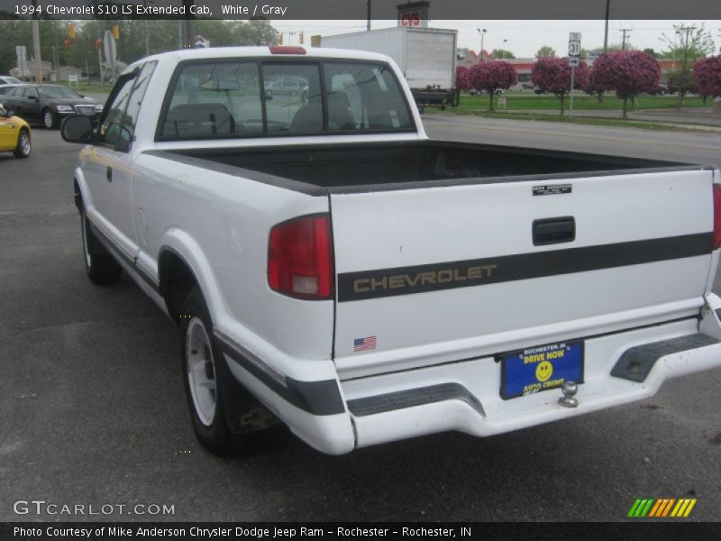 White / Gray 1994 Chevrolet S10 LS Extended Cab