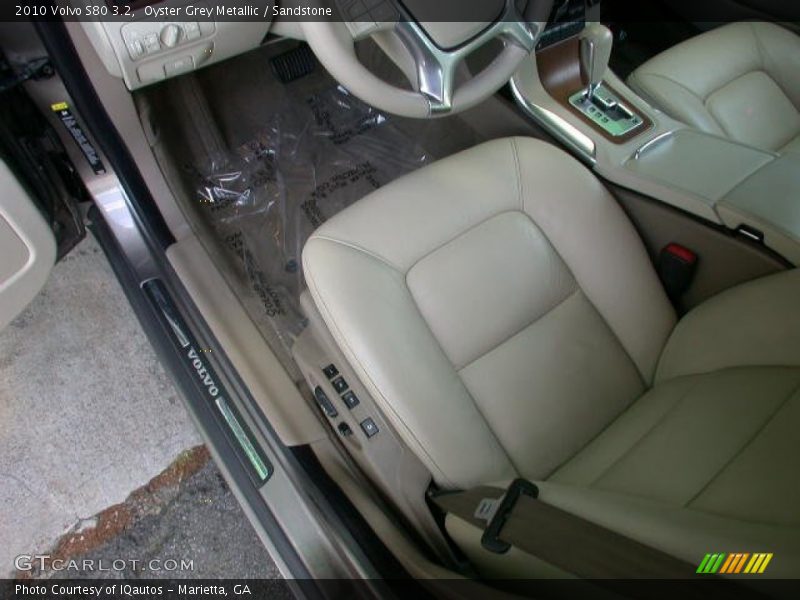 Oyster Grey Metallic / Sandstone 2010 Volvo S80 3.2