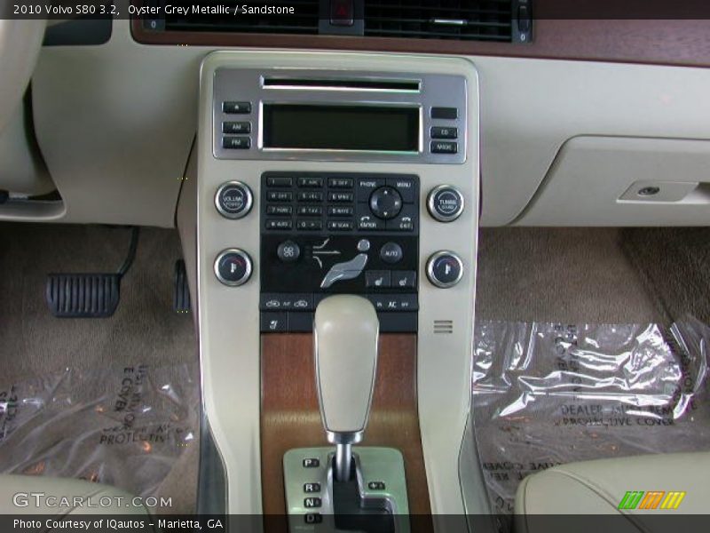 Controls of 2010 S80 3.2
