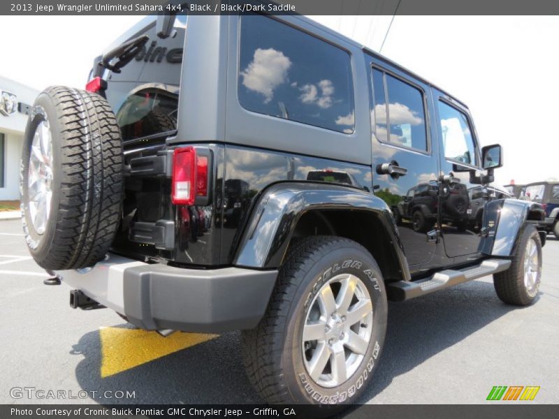 Black / Black/Dark Saddle 2013 Jeep Wrangler Unlimited Sahara 4x4