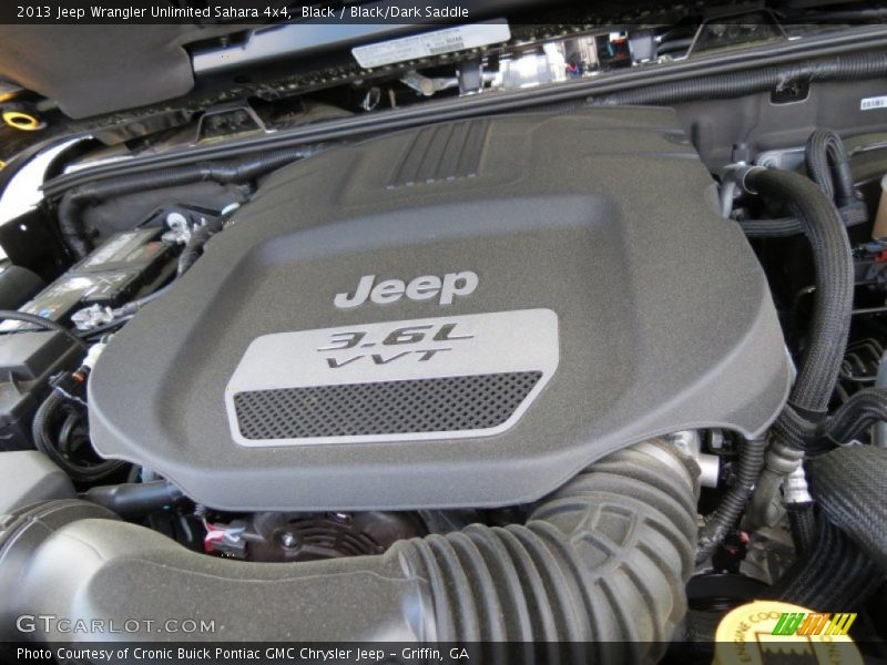 Black / Black/Dark Saddle 2013 Jeep Wrangler Unlimited Sahara 4x4