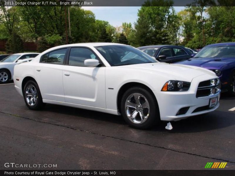 Bright White / Black 2013 Dodge Charger R/T Plus