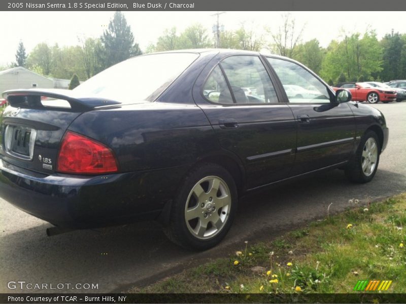 Blue Dusk / Charcoal 2005 Nissan Sentra 1.8 S Special Edition