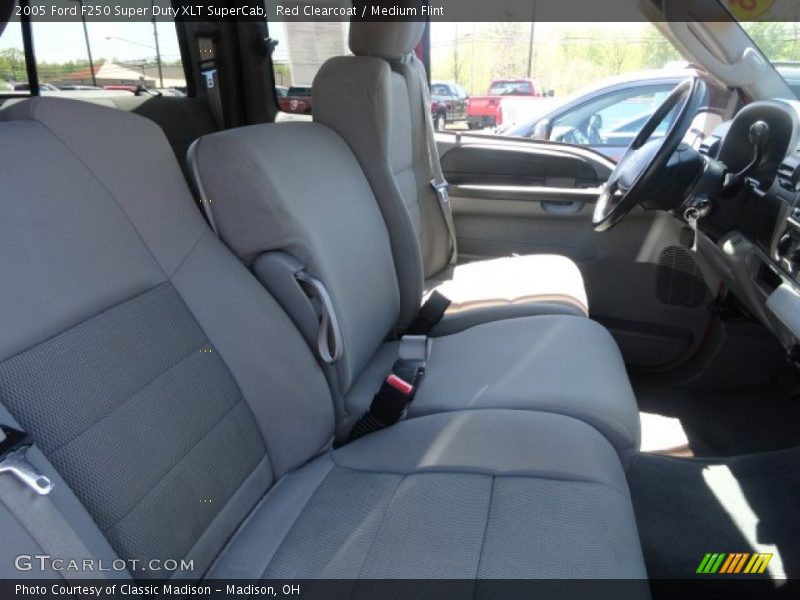  2005 F250 Super Duty XLT SuperCab Medium Flint Interior