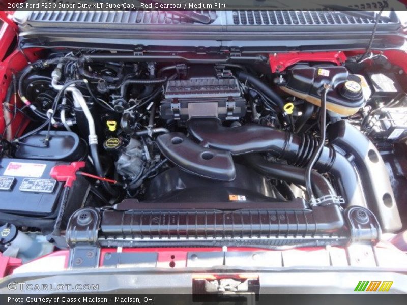  2005 F250 Super Duty XLT SuperCab Engine - 5.4 Liter SOHC 24 Valve Triton V8