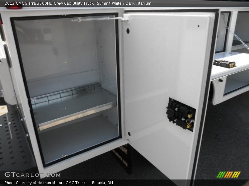 Summit White / Dark Titanium 2013 GMC Sierra 3500HD Crew Cab Utility Truck