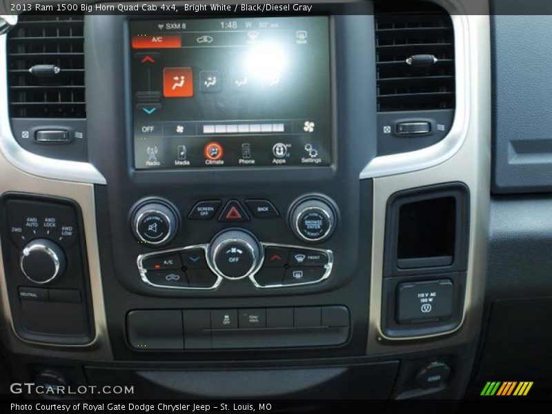 Bright White / Black/Diesel Gray 2013 Ram 1500 Big Horn Quad Cab 4x4