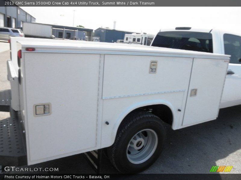 Summit White / Dark Titanium 2013 GMC Sierra 3500HD Crew Cab 4x4 Utility Truck