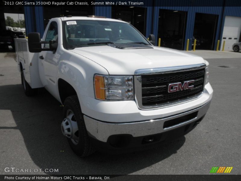 Summit White / Dark Titanium 2013 GMC Sierra 3500HD Regular Cab Chassis