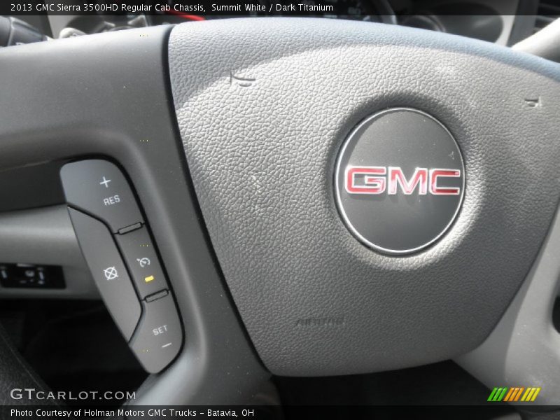 Summit White / Dark Titanium 2013 GMC Sierra 3500HD Regular Cab Chassis