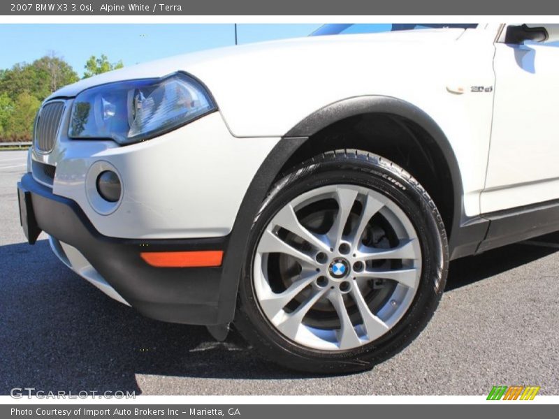 Alpine White / Terra 2007 BMW X3 3.0si