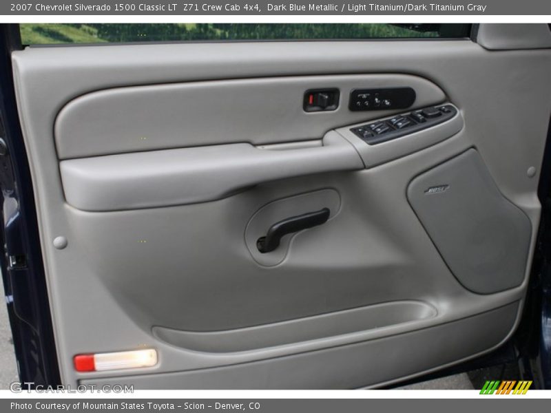 Dark Blue Metallic / Light Titanium/Dark Titanium Gray 2007 Chevrolet Silverado 1500 Classic LT  Z71 Crew Cab 4x4