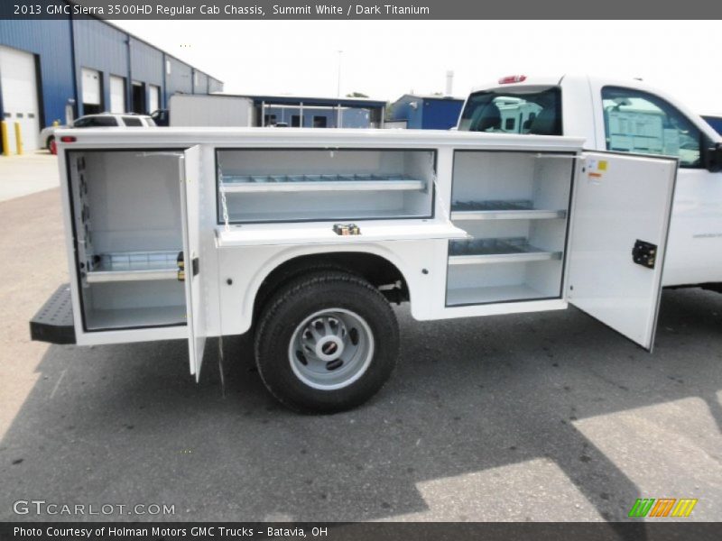 Summit White / Dark Titanium 2013 GMC Sierra 3500HD Regular Cab Chassis