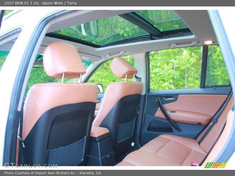 Alpine White / Terra 2007 BMW X3 3.0si