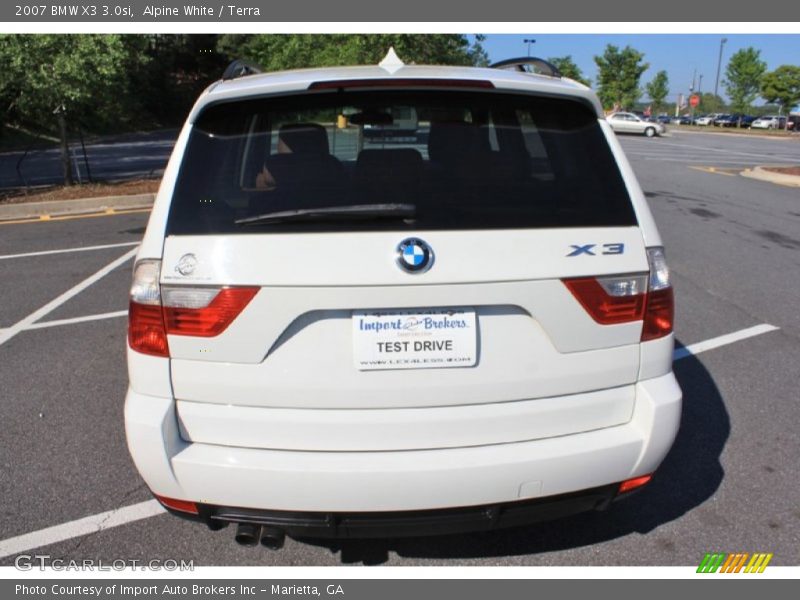 Alpine White / Terra 2007 BMW X3 3.0si