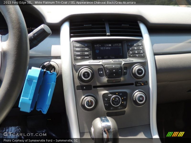 White Platinum Tri-Coat / SEL Appearance Charcoal Black/Gray Alcantara 2013 Ford Edge SEL