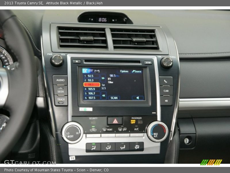 Attitude Black Metallic / Black/Ash 2013 Toyota Camry SE