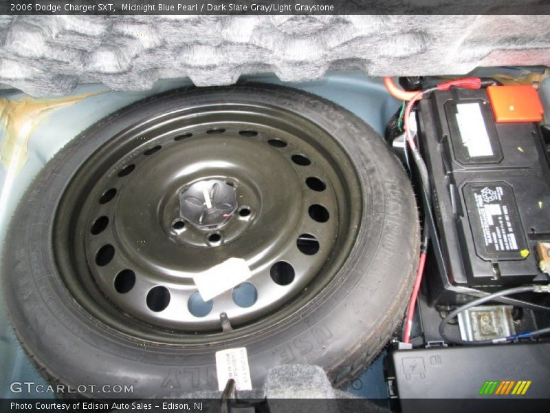 Midnight Blue Pearl / Dark Slate Gray/Light Graystone 2006 Dodge Charger SXT