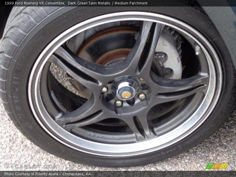 Custom Wheels of 1999 Mustang V6 Convertible