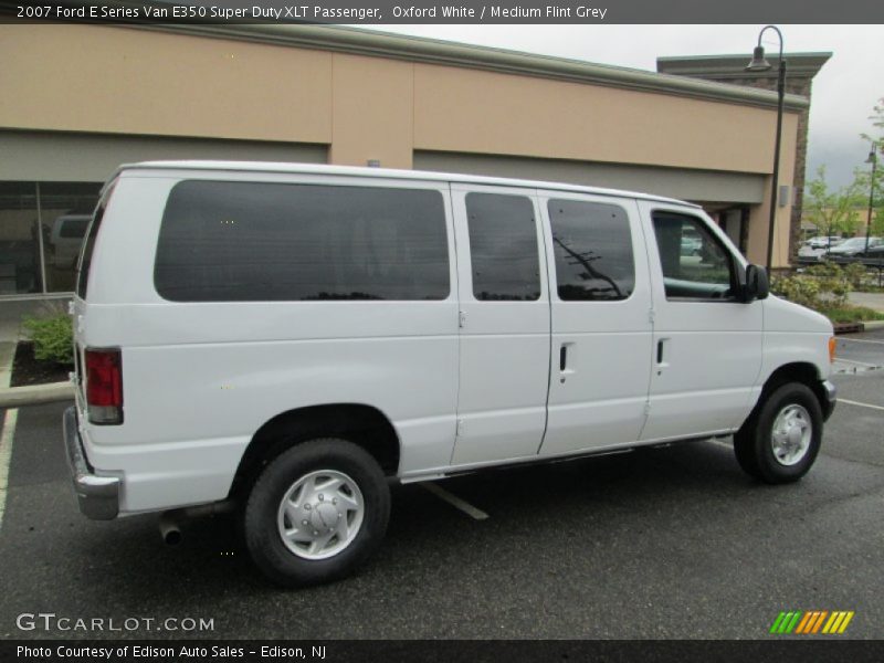 Oxford White / Medium Flint Grey 2007 Ford E Series Van E350 Super Duty XLT Passenger