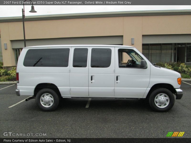 Oxford White / Medium Flint Grey 2007 Ford E Series Van E350 Super Duty XLT Passenger