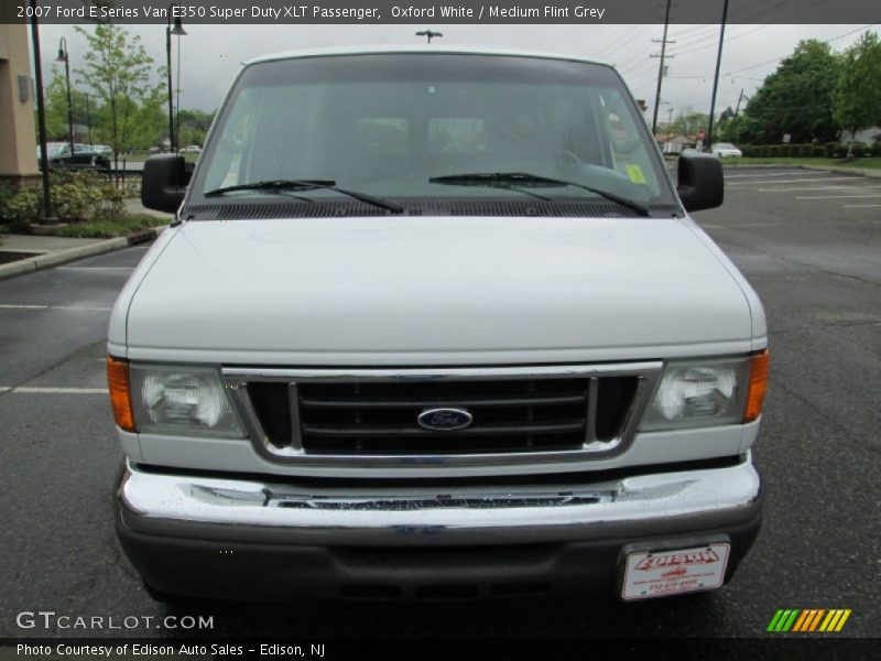 Oxford White / Medium Flint Grey 2007 Ford E Series Van E350 Super Duty XLT Passenger