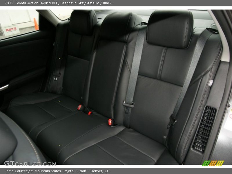 Magnetic Gray Metallic / Black 2013 Toyota Avalon Hybrid XLE