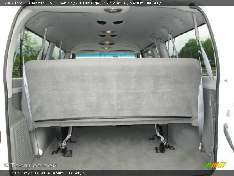  2007 E Series Van E350 Super Duty XLT Passenger Trunk