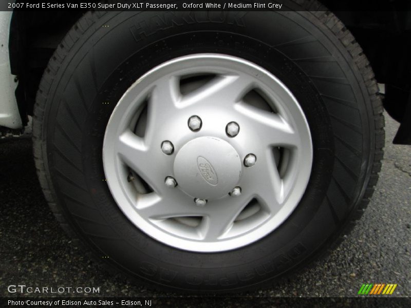 2007 E Series Van E350 Super Duty XLT Passenger Wheel