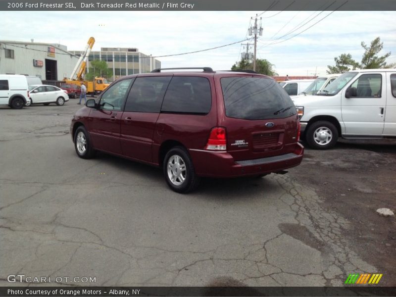 Dark Toreador Red Metallic / Flint Grey 2006 Ford Freestar SEL
