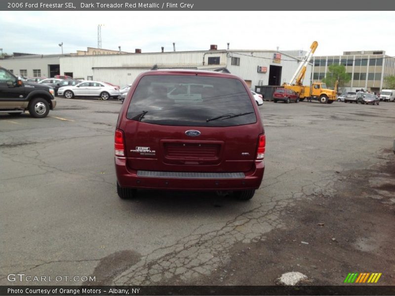 Dark Toreador Red Metallic / Flint Grey 2006 Ford Freestar SEL