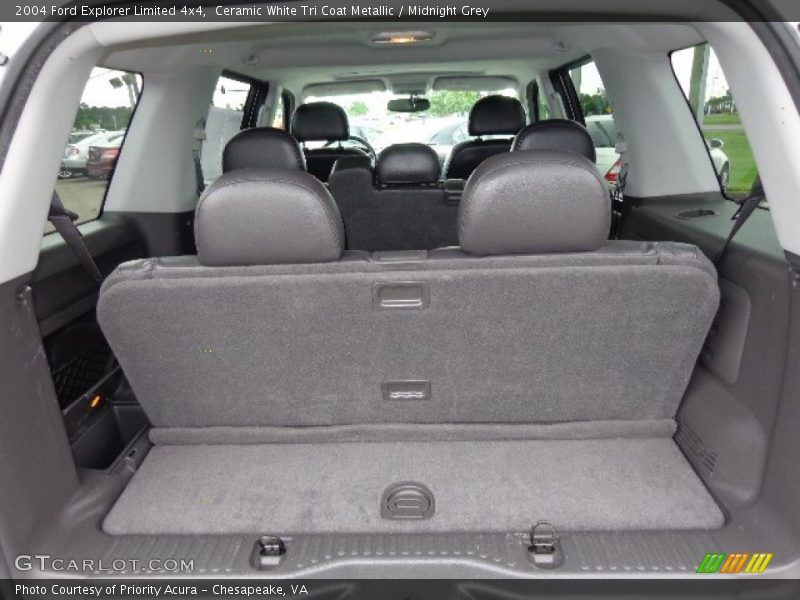  2004 Explorer Limited 4x4 Trunk
