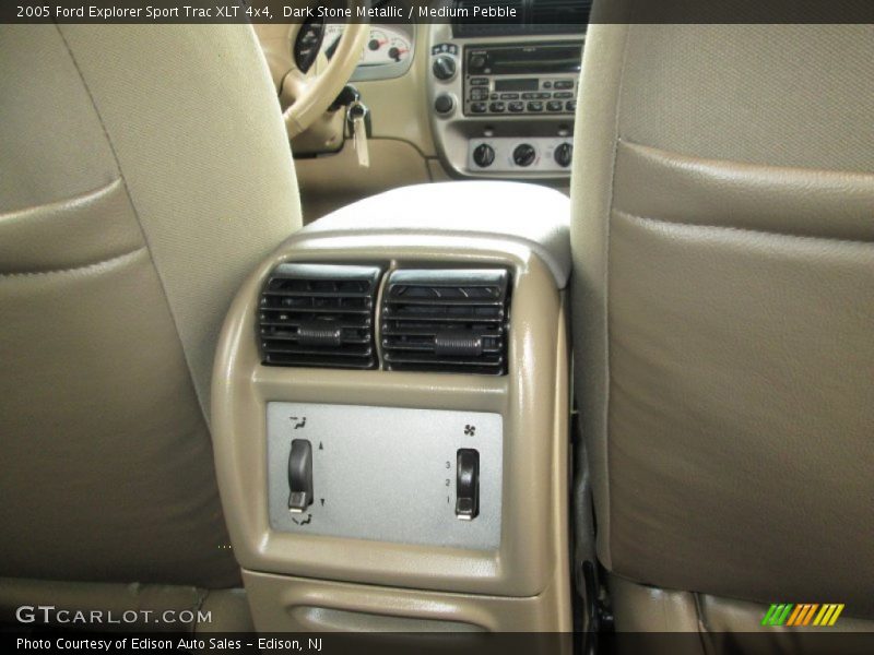 Dark Stone Metallic / Medium Pebble 2005 Ford Explorer Sport Trac XLT 4x4