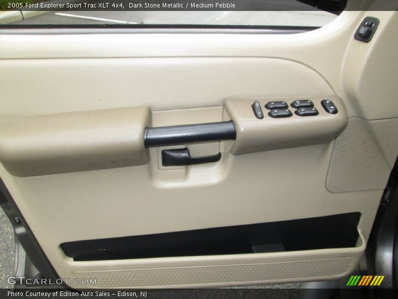 Dark Stone Metallic / Medium Pebble 2005 Ford Explorer Sport Trac XLT 4x4