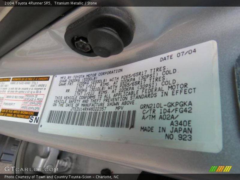 Titanium Metallic / Stone 2004 Toyota 4Runner SR5