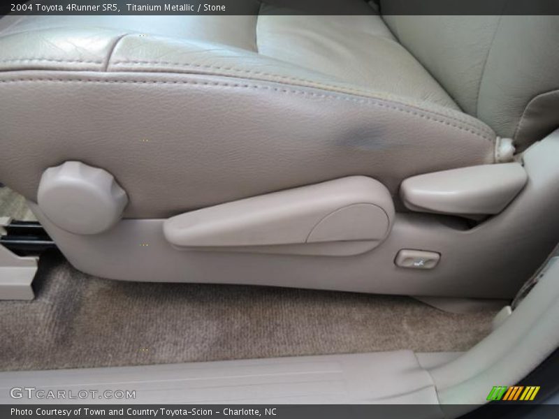 Titanium Metallic / Stone 2004 Toyota 4Runner SR5