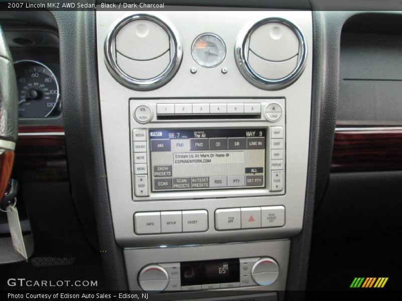 Controls of 2007 MKZ AWD Sedan