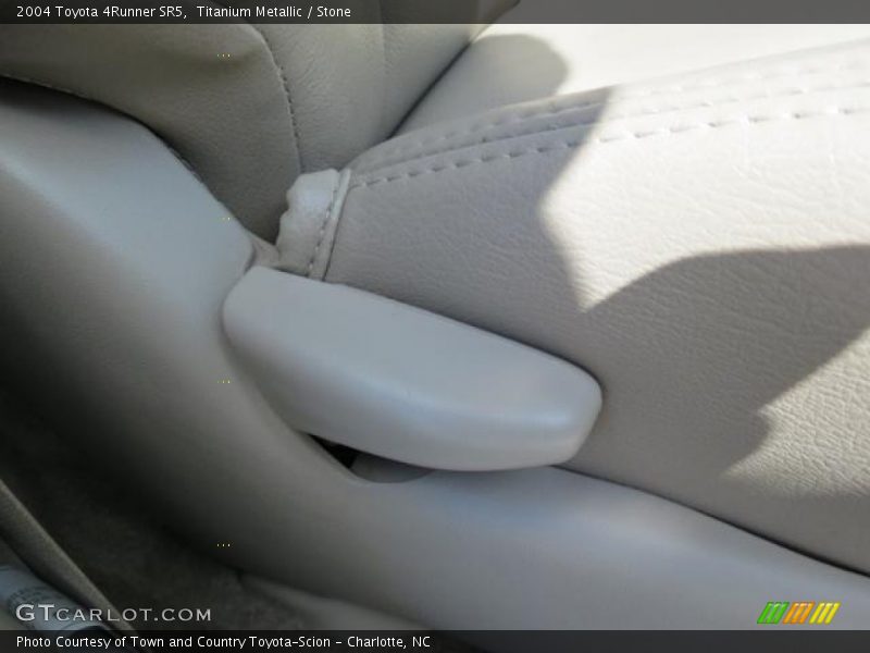 Titanium Metallic / Stone 2004 Toyota 4Runner SR5