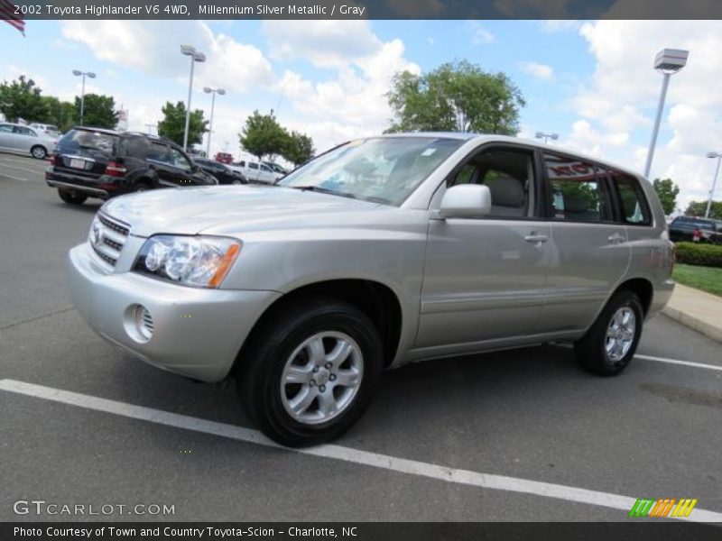 Millennium Silver Metallic / Gray 2002 Toyota Highlander V6 4WD