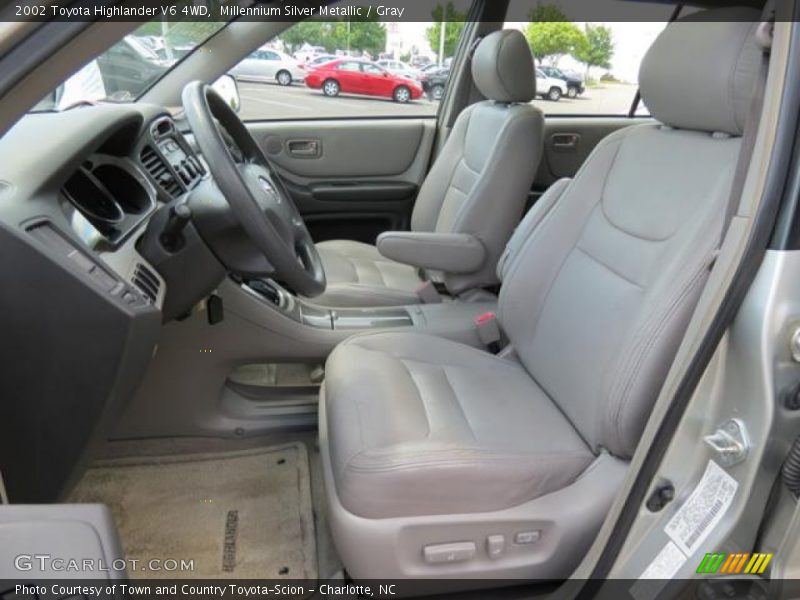  2002 Highlander V6 4WD Gray Interior