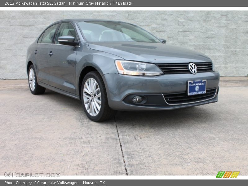 Platinum Gray Metallic / Titan Black 2013 Volkswagen Jetta SEL Sedan
