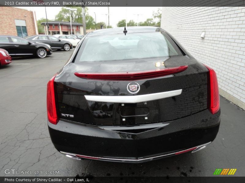 Black Raven / Shale/Cocoa 2013 Cadillac XTS Luxury FWD