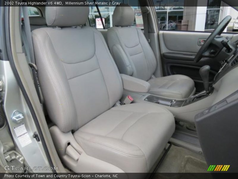 Millennium Silver Metallic / Gray 2002 Toyota Highlander V6 4WD