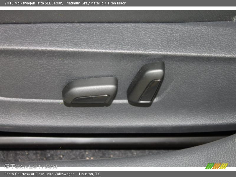 Platinum Gray Metallic / Titan Black 2013 Volkswagen Jetta SEL Sedan