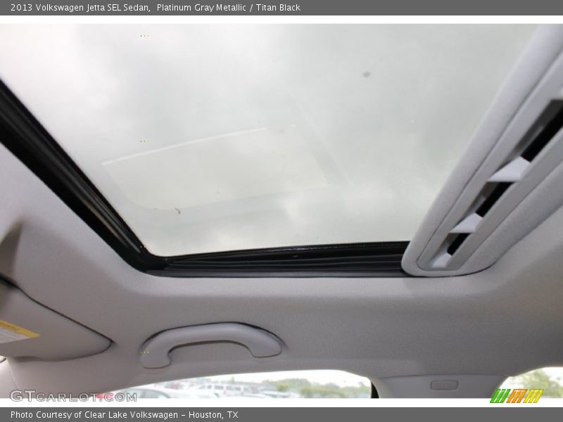 Platinum Gray Metallic / Titan Black 2013 Volkswagen Jetta SEL Sedan