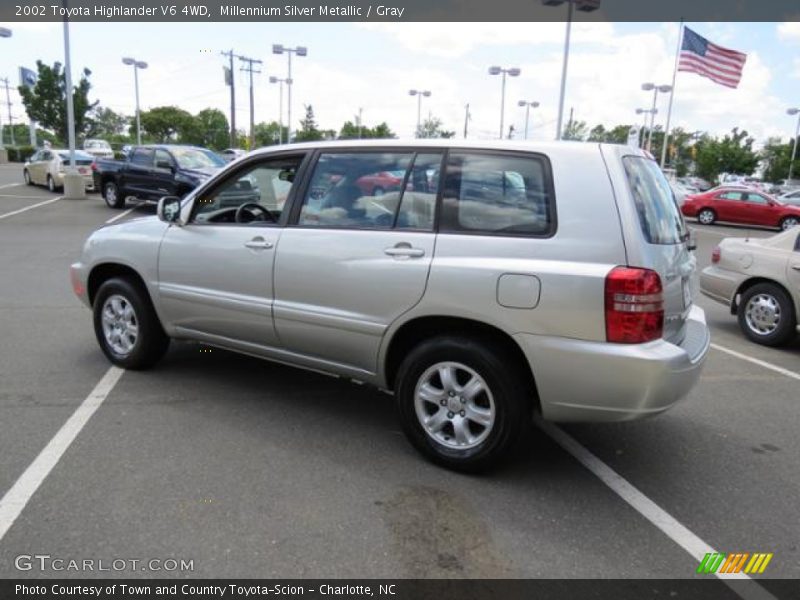 Millennium Silver Metallic / Gray 2002 Toyota Highlander V6 4WD