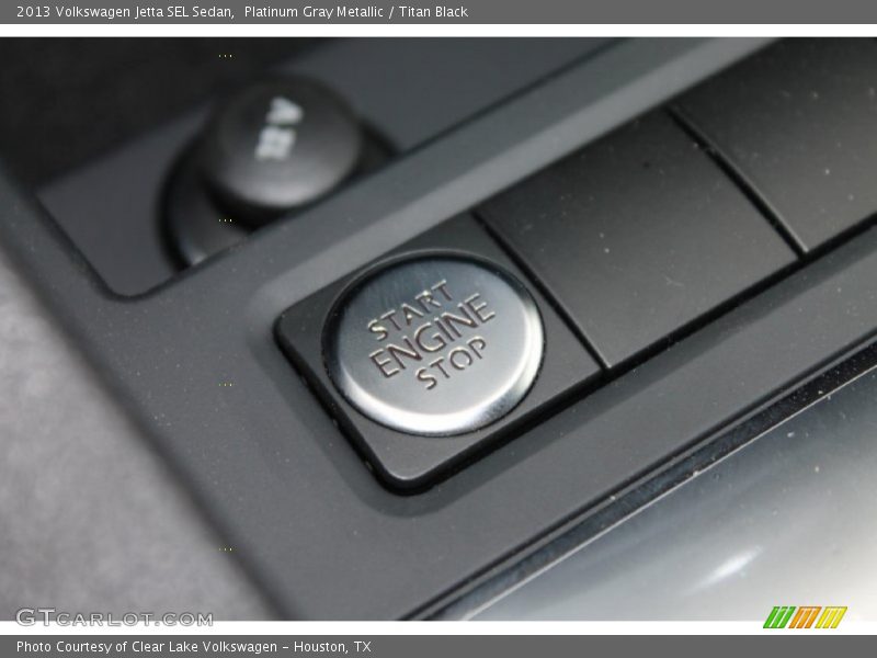 Platinum Gray Metallic / Titan Black 2013 Volkswagen Jetta SEL Sedan
