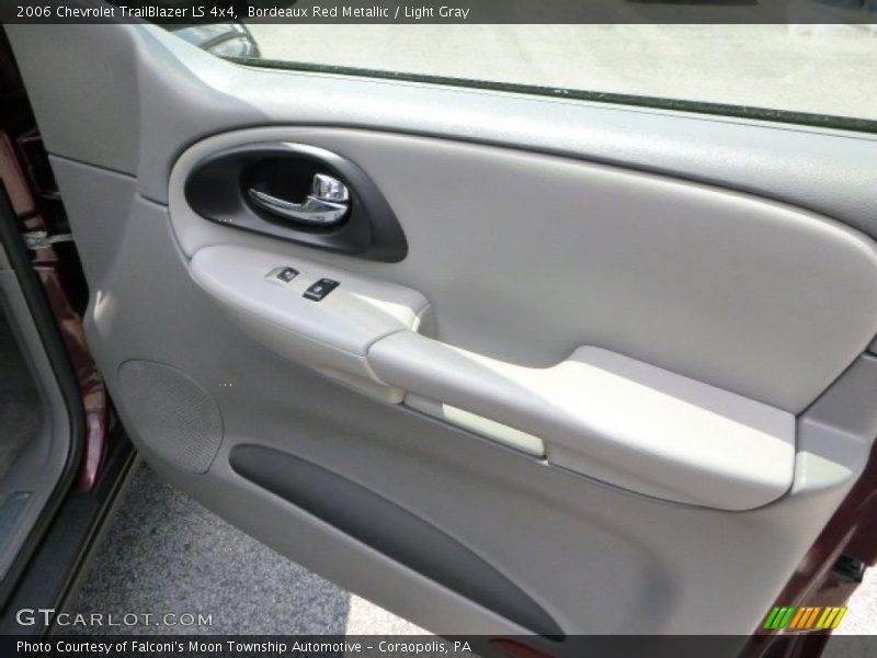 Bordeaux Red Metallic / Light Gray 2006 Chevrolet TrailBlazer LS 4x4